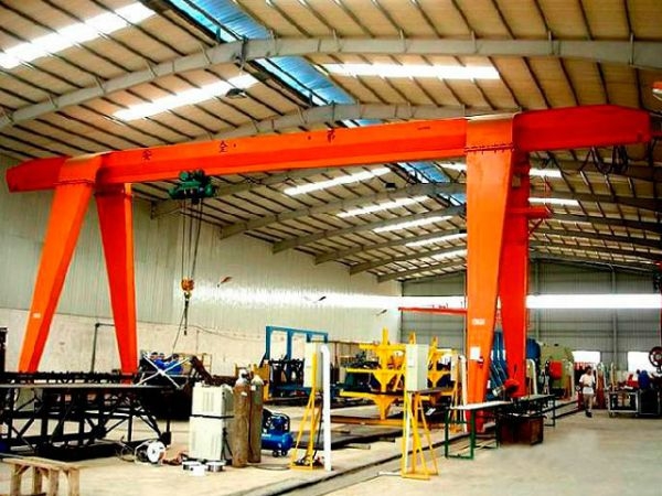 門(mén)式起重機(jī)安裝注意事項(xiàng)